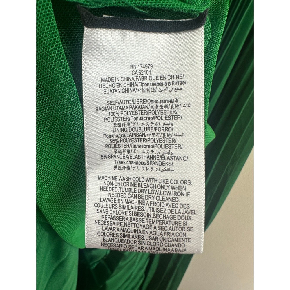 BCBGMAXAZRIA Emerald Green Satin Plisse High-Neck Maxi Dress XXS Pleated Elegant - Picture 15 of 16